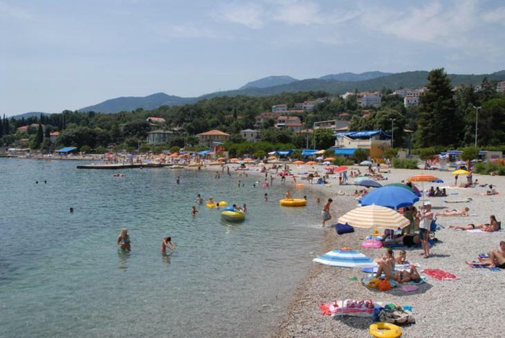 New Apartman Ziganto Z Near The Beach With Terrace Ičići Kültér fotó