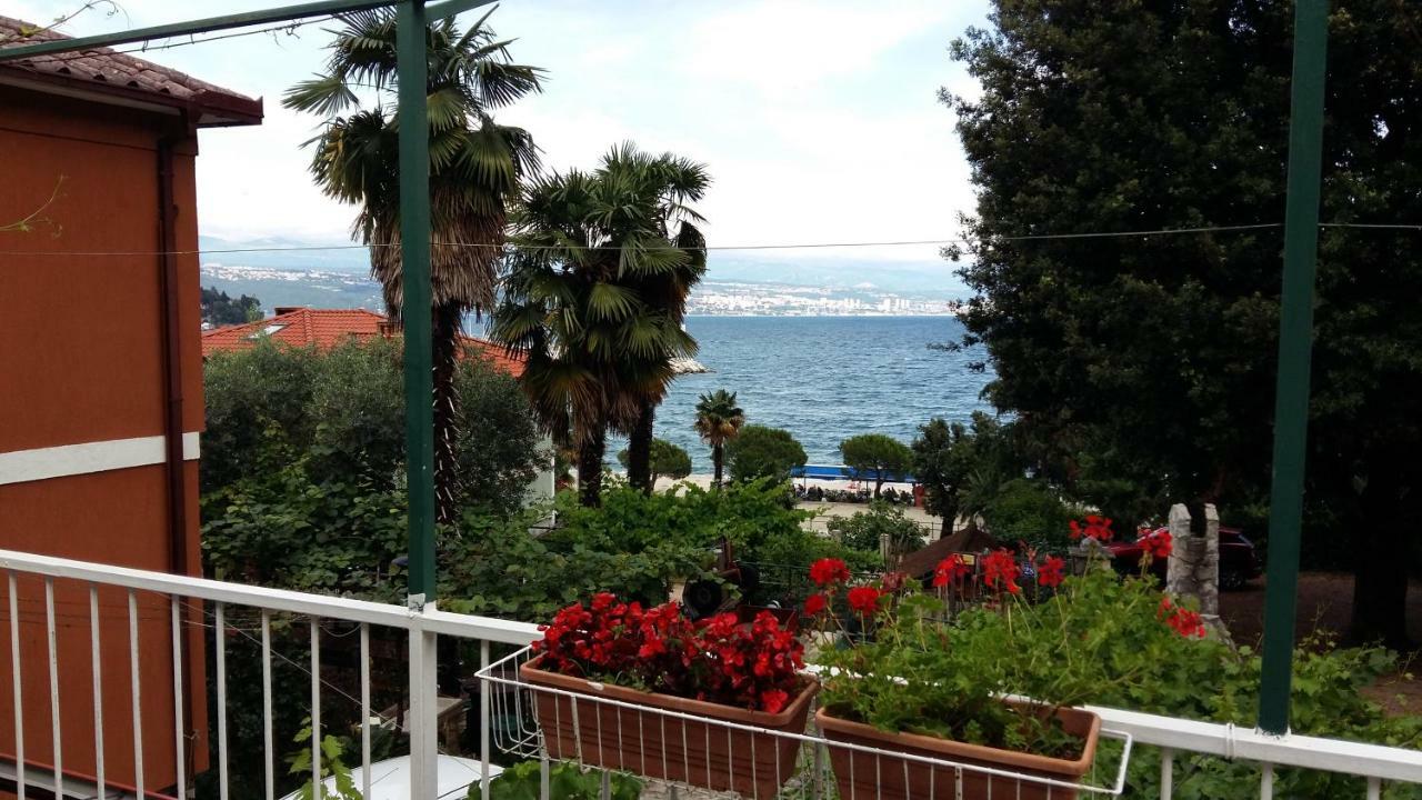 New Apartman Ziganto Z Near The Beach With Terrace Ičići Kültér fotó